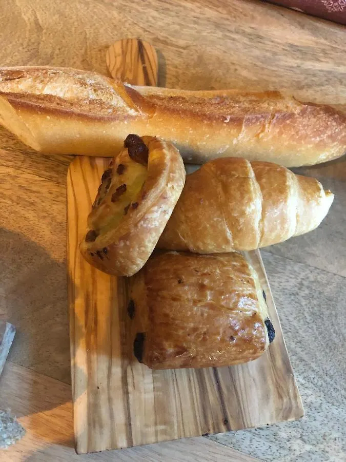 Maison Lou Roucas Cabrieres-d'Aigues Alojamento de Acomodação e Pequeno-almoço